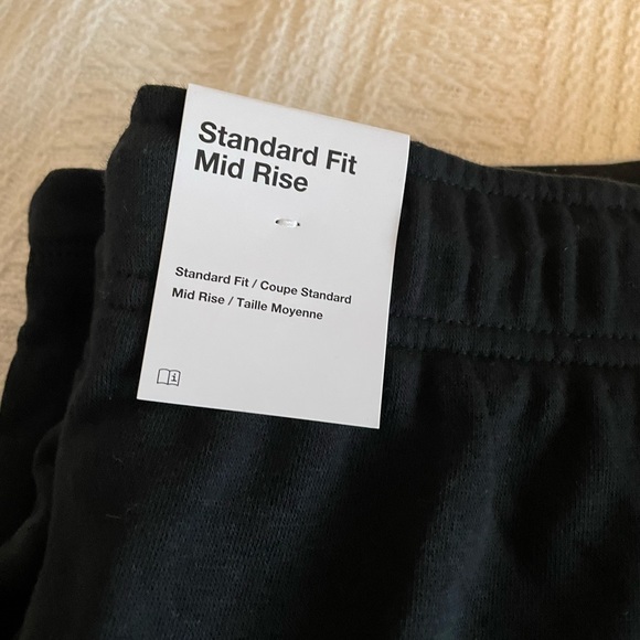 Nike Fleece PE Shorts with Rainbow Swoosh Women’s Plus 3X - Picture 3 of 5